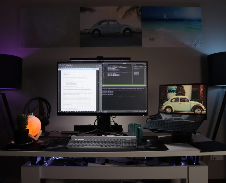 computer set up on desk; CSS naked day blog