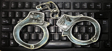 security-keyboard-handcuffs