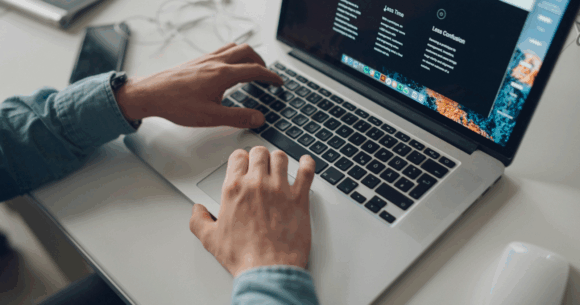 The .com scarcity problem — and what smart bloggers are doing about it