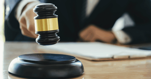 When a politician tried to unmask four anonymous bloggers — and lost