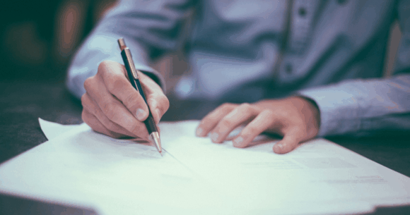 Businesses that send aggressive legal threats to bloggers are handing them their best content